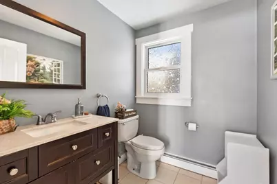 90 Townsend St, Pepperell, MA 01463 - Photo 7