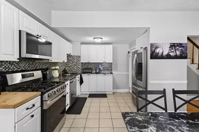 24 Mague Avenue #24, Newton, MA 02465 - Photo 9