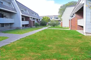 72 Presidential Dr, Quincy, MA 02169 - Photo 25