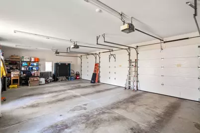 16 Wadsworth Ln, Dartmouth, MA 02748 - Photo 31