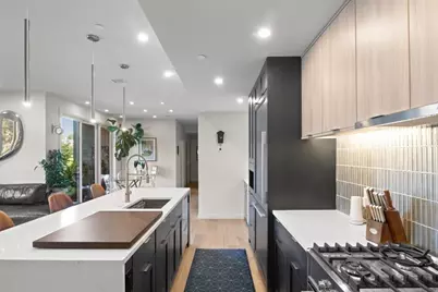 46 Belgrade Ave #2, Boston, MA 02131 - Photo 9