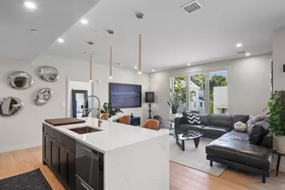 46 Belgrade Ave #2, Boston, MA 02131 - Photo 7