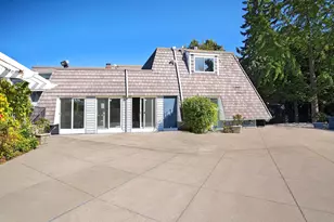 55 Presidential Dr, Quincy, MA 02169 - Photo 13