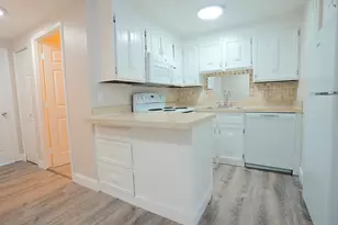 55 Presidential Dr, Quincy, MA 02169 - Photo 5