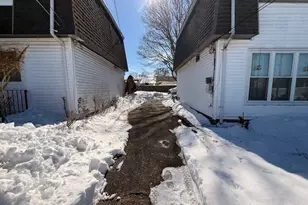 128 Osborn St, New Bedford, MA 02740 - Photo 27