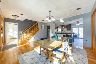 11 Valdora Dr, Stoneham, MA 02180 - Photo 3