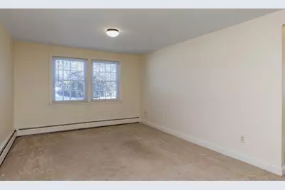 90 Ridgewood Lane #1, Gardner, MA 01440 - Photo 3