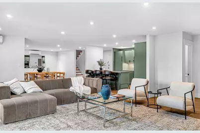 935 Washington St #8, Newton, MA 02460 - Photo 1