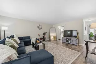 19 Thayer Pond Dr, Oxford, MA 01537 - Photo 5