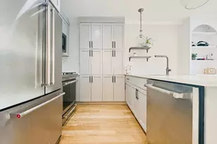 30 Polk St, Boston, MA 02129 - Photo 9