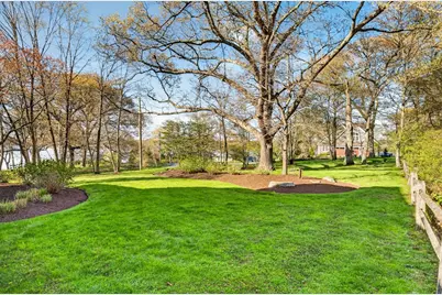 1 Puddingstone Cir, Westport, MA 02790 - Photo 35