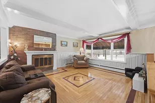 22 Snow Rd, Grafton, MA 01536 - Photo 3