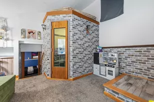 22 Snow Rd, Grafton, MA 01536 - Photo 25