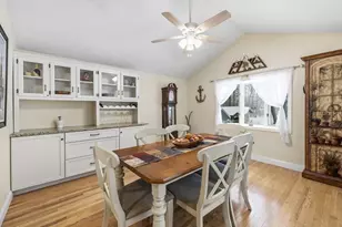 22 Snow Rd, Grafton, MA 01536 - Photo 13