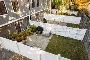 50 Robey St, Boston, MA 02119 - Photo 33