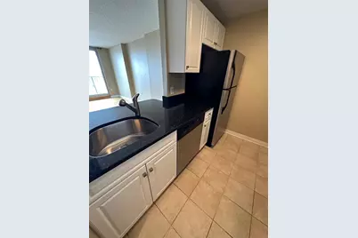 10 Museum Way #2027, Cambridge, MA 02141 - Photo 7