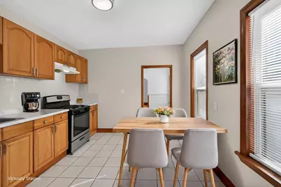 27 Larchmont St, Boston, MA 02124 - Photo 11