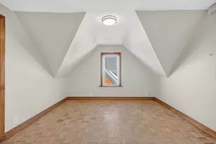 27 Larchmont St, Boston, MA 02124 - Photo 33