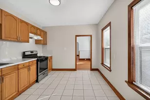 27 Larchmont St, Boston, MA 02124 - Photo 13