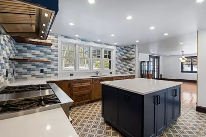 2 Spingler Dr, Hamilton, MA 01982 - Photo 17