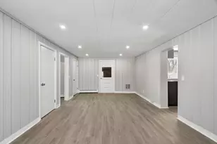 29 Bradstreet Ave, Haverhill, MA 01835 - Photo 17