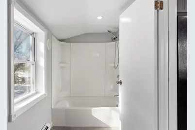 29 Bradstreet Ave, Haverhill, MA 01835 - Photo 21