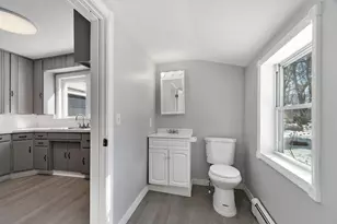 29 Bradstreet Ave, Haverhill, MA 01835 - Photo 13