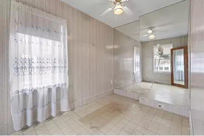 867 E. Broadway, Boston, MA 02127 - Photo 23