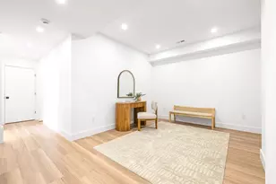 1597 Centre St, Newton, MA 02461 - Photo 29