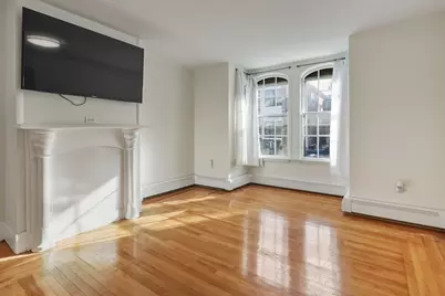 50 Monmouth St #1, Boston, MA 02128 - Photo 3