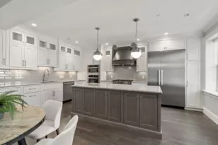 1517 Beacon, Brookline, MA 02445 - Photo 7