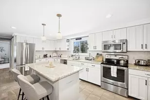 2 Sterling Ct, Northborough, MA 01532 - Photo 11