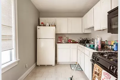 219 Montaup St, Fall River, MA 02724 - Photo 13