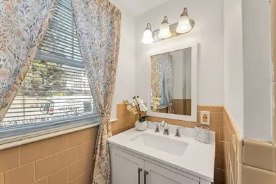 62 Ainsworth Street, Boston, MA 02131 - Photo 13