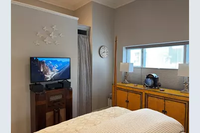 9 Beale St #2, Boston, MA 02124 - Photo 5