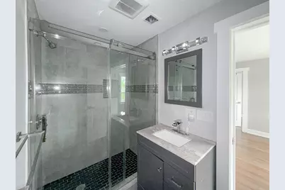 468 Salem St #2, Malden, MA 02148 - Photo 5