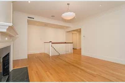 64 Mt Vernon #A, Boston, MA 02108 - Photo 7