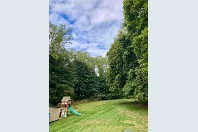 1359 Old Pleasant St, Bridgewater, MA 02324 - Photo 17