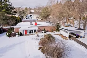 77 Central Park Dr, Holyoke, MA 01040 - Photo 19