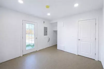 152-1 W Main St #A, Millbury, MA 01527 - Photo 5