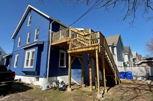 11 Crown St, Springfield, MA 01108 - Photo 15