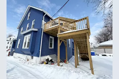 11 Crown St, Springfield, MA 01108 - Photo 15