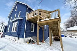 11 Crown St, Springfield, MA 01108 - Photo 15