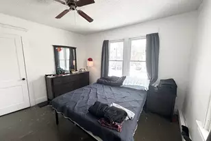 11 Crown St, Springfield, MA 01108 - Photo 7