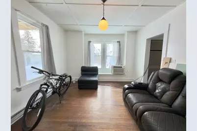 11 Crown St, Springfield, MA 01108 - Photo 13