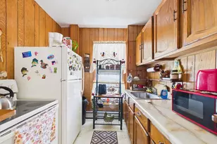 304 Cambridge St, Fall River, MA 02721 - Photo 11