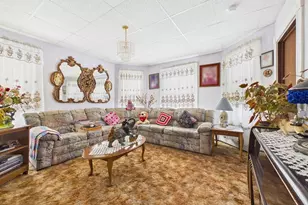 304 Cambridge St, Fall River, MA 02721 - Photo 5