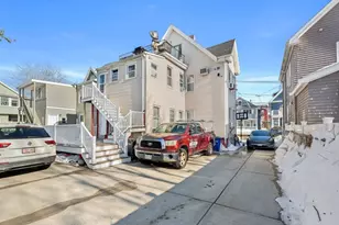 30 Wheatland St, Somerville, MA 02145 - Photo 21