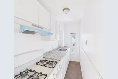 27 Nelson St, New Bedford, MA 02744 - Photo 11