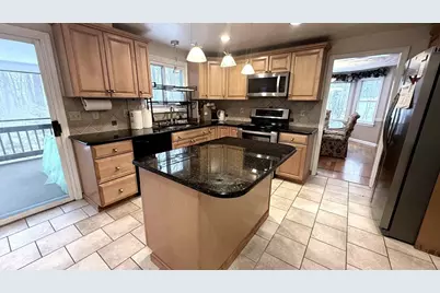 11 Quail Run Rd, Bellingham, MA 02019 - Photo 5